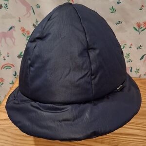 NWOT Kith & Kin Navy Round Puffer Casual Outdoor Everyday Unisex Winter Hat Cap